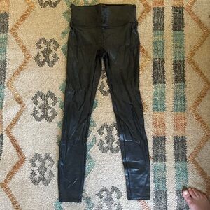 SPANX Black Sculpting Leggings with Subtle Texture